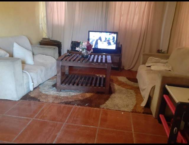 3 BEDROOM HOUSE FOR SALE IN SESHEGO B
